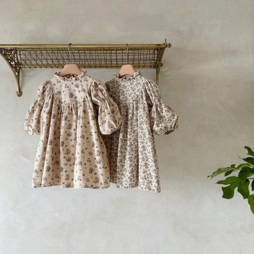 2026 Spring Collection: Retro Floral Puff Sleeve Cotton Princess Dress for Toddlers and Little Girls.