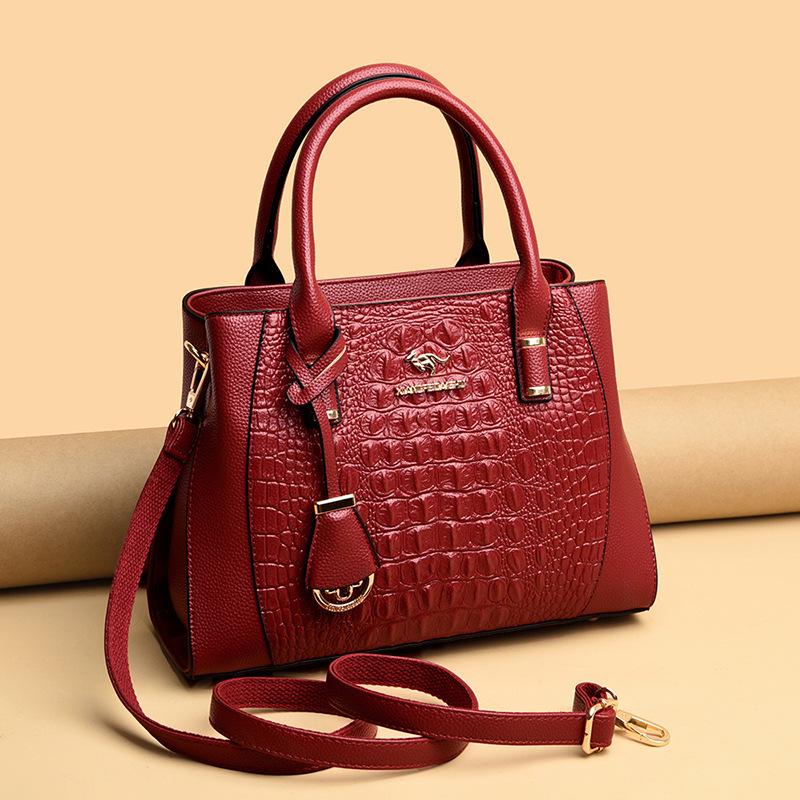 Women's Bag New Crocodile Pattern Middle Aged Women's Bag Korean Edition Simple Shoulder Bag Fashionable and Magnificent Handheld Mom's Bag Trendy