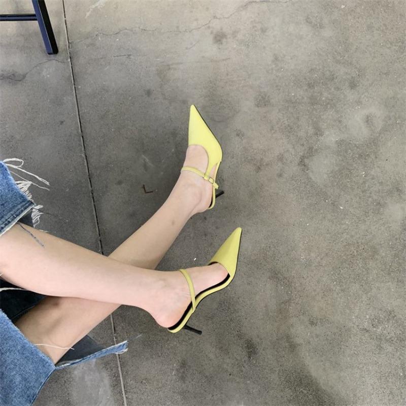 Fashion Women's Slippers Summer New Mid-heeled Pointed Buckle Baotou Sandals Casual Fashion Temperament Slippers with Fine Heels