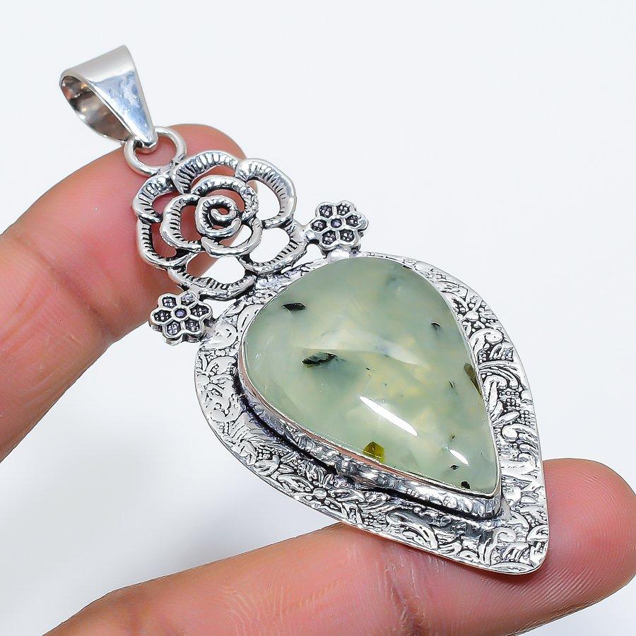 

Prehnite Gemstone Handmade 925 Sterling Silver Jewelry Pendant 2.96 SU-9928