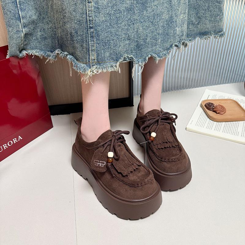 European 2025 new matte leather thick-soled heightening muffin tassel lace casual women's loafers small single shoes