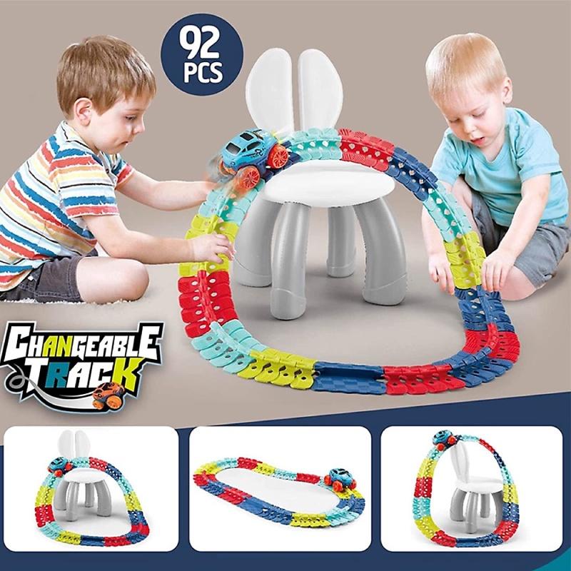 Magisches Schwerelosigkeits-Autobahn-Spielset mit LED-Rennwagen und im Dunkeln leuchtenden Regenbogen-Schienen Perfektes Geschenk für Kinder!