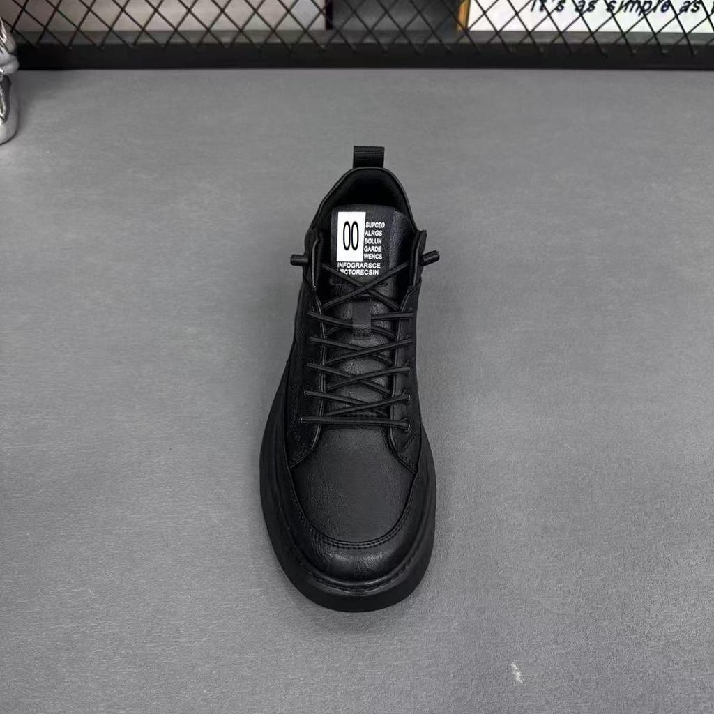 Waterproof Black Leather Lace-up Casual Men's Board Shoes: Trendy, Versatile, Comfortable.