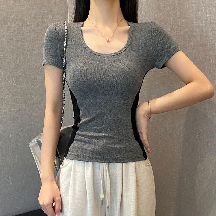 

Женская футболка в рубчик с V-образным вырезом, цветными блоками, коротким рукавом и облегающего кроя - Подчеркивающий талию весенне-летный топ S