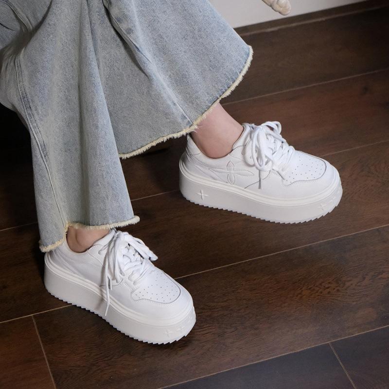 

Garoa ~ Кожаные сетчатые маленькие белые туфли для женщин, новые летние маленькие дышащие повседневные туфли на платформе на толстой подошве