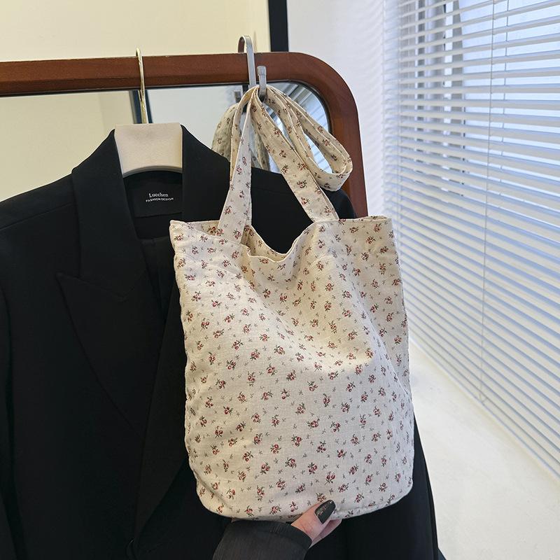 Niche Design Tote Bag Small Fresh Casual Large Capacity Shoulder Bag Cloth Bag Summer New Canvas Underarm Bag