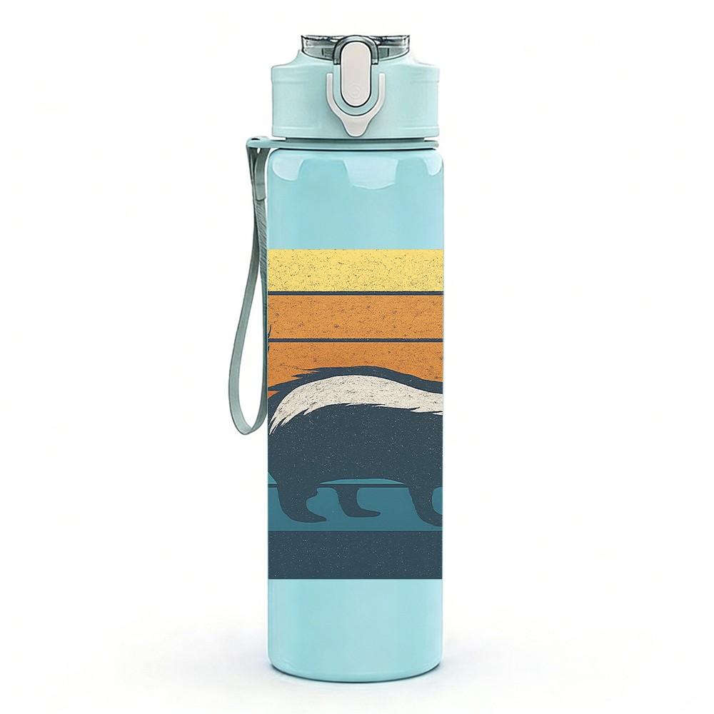 1PC Retro Skunk Sunset Pattern 750ml Color Plastic Sports Water Bottle Leakproof Flip Straw Lid Suitable for Sports Office Home Use