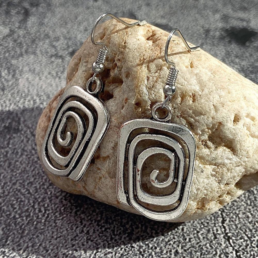 Exaggerated Personality Geometric Vortex Spiral Drop Dangle Earrings Retro Creativity Hip Hop Rock Street Jewelry Accessory