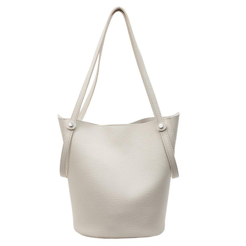 Fashionable Large Capacity Portable Commuter Bag Women's 2025 Summer New Bucket Bag High-end One-shoulder Underarm Bag