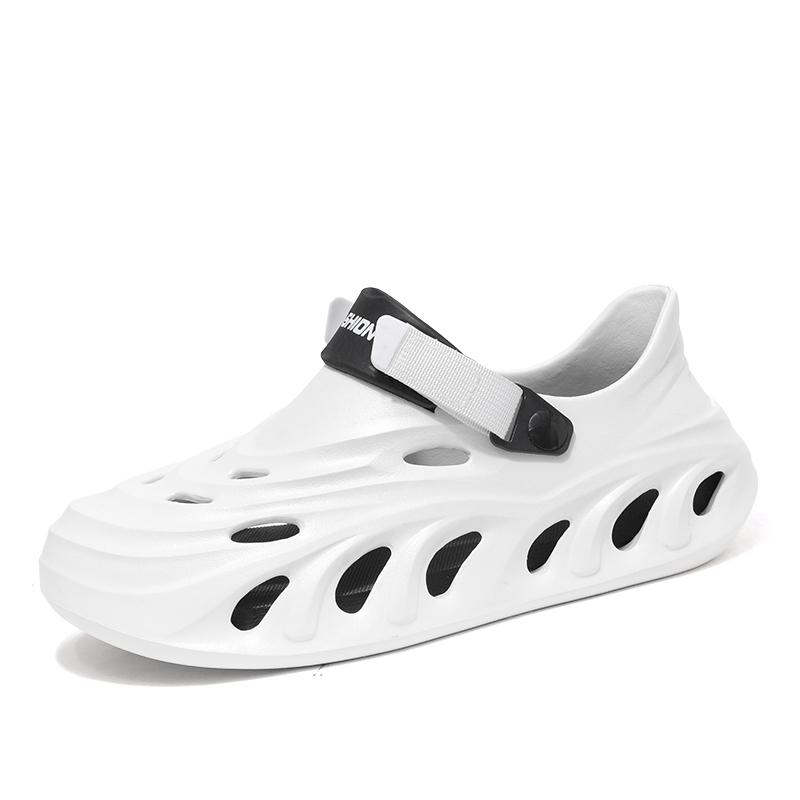 Summer Sandals for Men Breathable Massage Platform Clogs Man Comfortable Non-slip Beach Slippers Men Sandals Sneakers