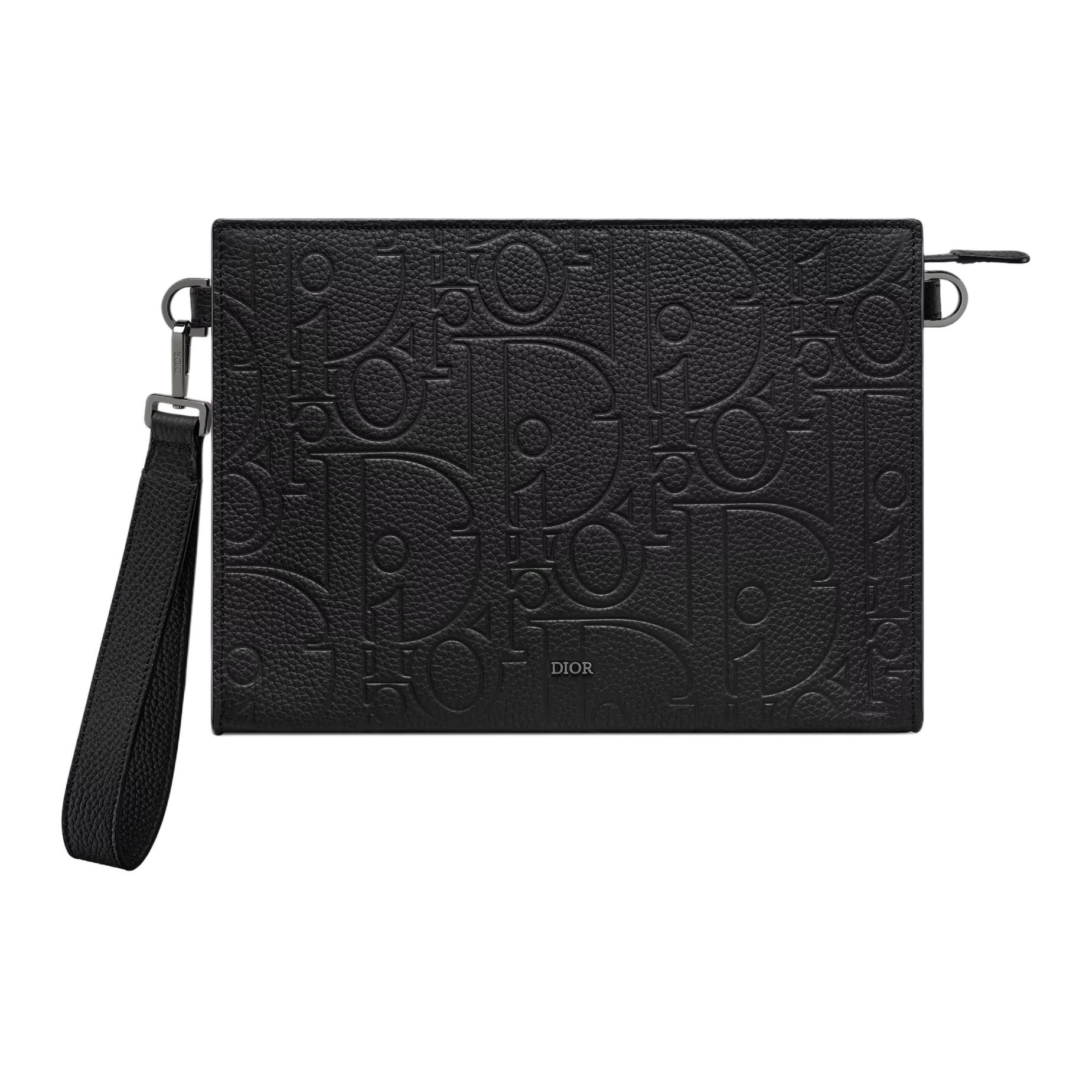 

Dior A5 Embossed Logo Detachable Wrist Strap Gravity Print Leather Clutch Men Clutch Black 2ESCA483LLG-H00N Basic Set (Bag+Dust Bag)