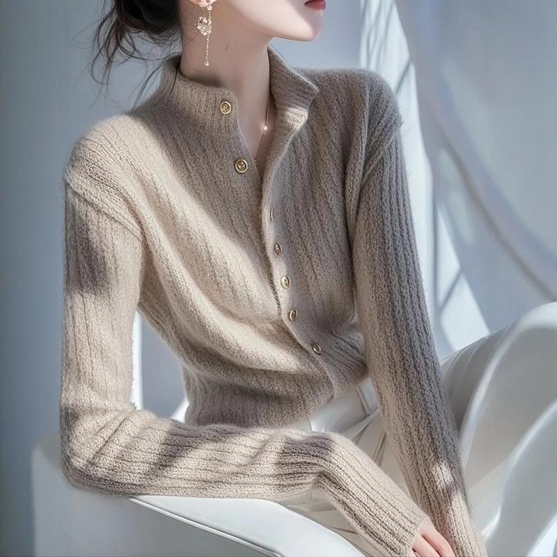Semi-turtleneck Knitted Sweater Women's New Autumn and Winter Temperament Thin Bottoming Shirt Top