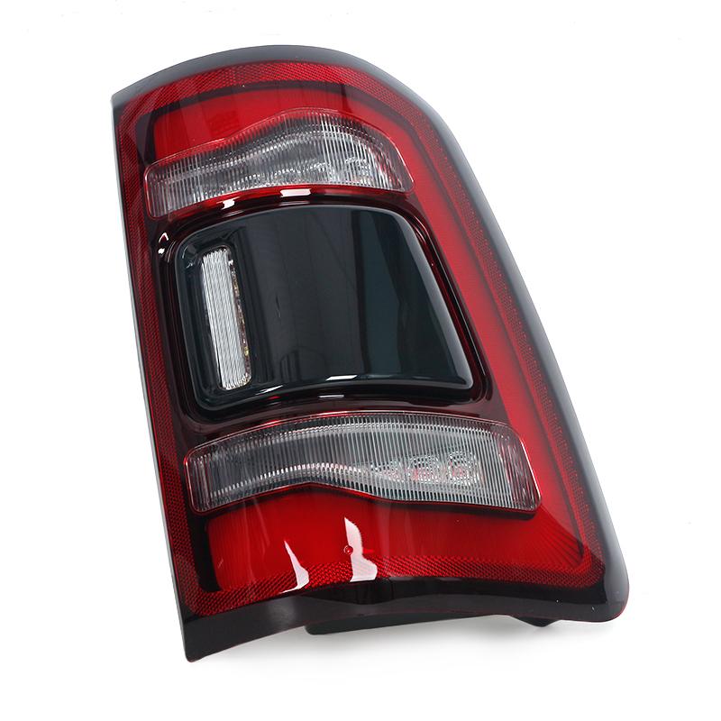 LED Taillight For Dodge RAM 1500 2019 2020 2025 Brake Light Turning Flashing Light Driving Signal Light Warning Light Assembly