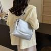 Chic Retro Large Capacity Tote Bag For Women 2024 Fashionable Casual Stylish Daily Shoulder Bag