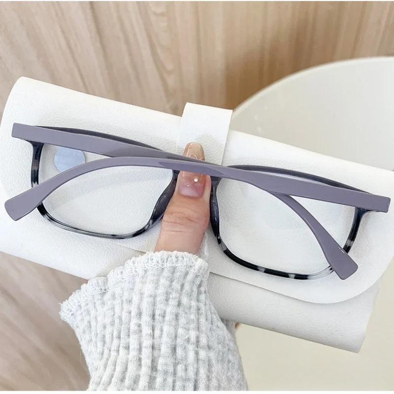 Mens Womens Fashion Square Anti Blue Light Presbyopia Glasses Ultra Light Retro Two Color Frames