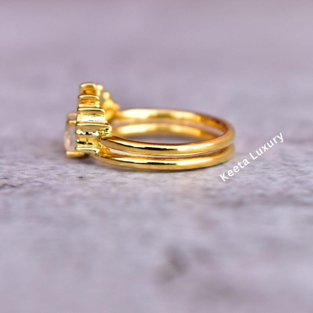 Moonstone Sun Ring, Rising Sun Crystal Ring, Gold Dainty Ring, Statement Ring, Trendy Ring, Celestial Ring, Minimalist Ring Gift for Her,