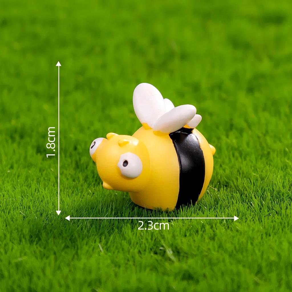Figurines Miniatures Cute Cartoon Caterpillar Snail Insect Micro Landscape Ornaments For Home Decorations DIY Gardening Decor