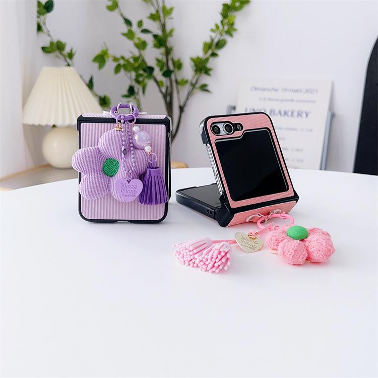 Applicable To Samsung ZFlip5 Mobile Phone Case Striped Leather Case Zflip4 Flower Mobile Phone Lanyard All-inclusive Anti-drop Protective Case