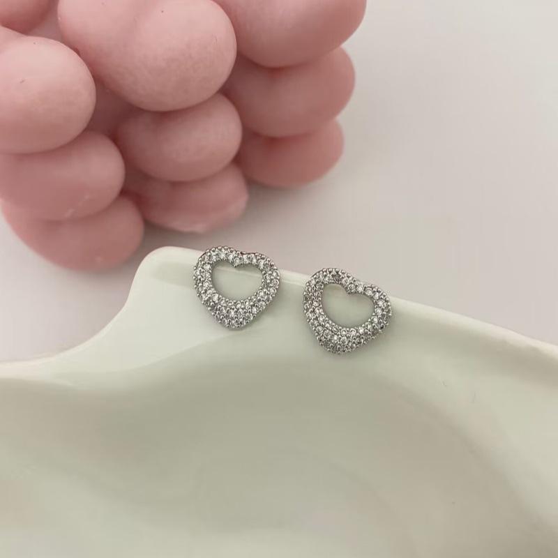 Exquisite Rose Gold Zircon Heart Stud Earrings - Elegant, Versatile Fashion Jewelry