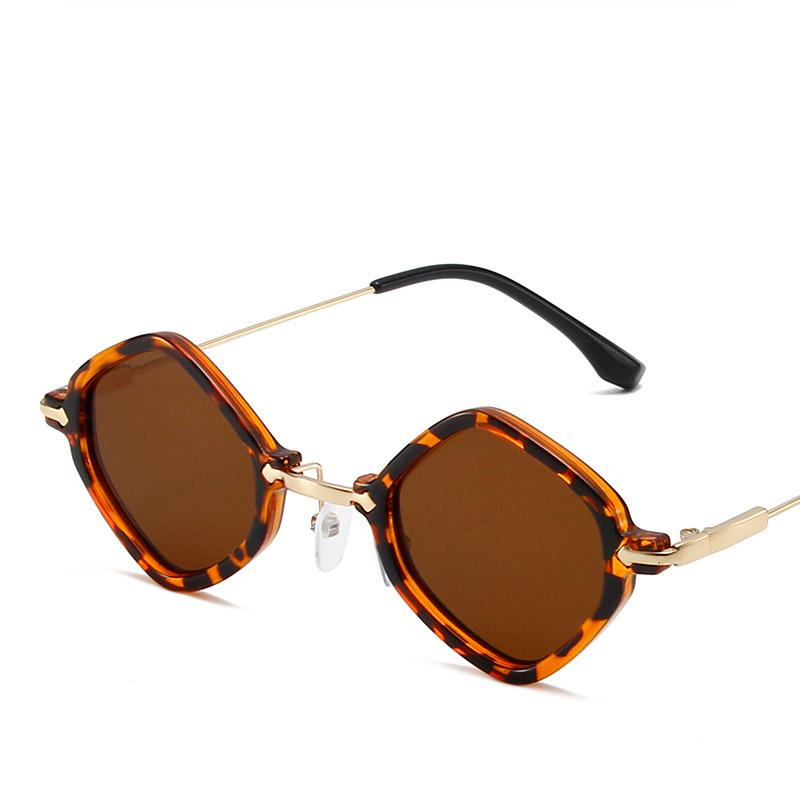 Unpolarisiert Neue Vintage Rhombus Punk Hip Hop Sonnenbrille Damen Koreanisch Quadratisch Kleiner Rahmen Metall Klein Persönlichkeit Verlauf Sonnenbrille Shades