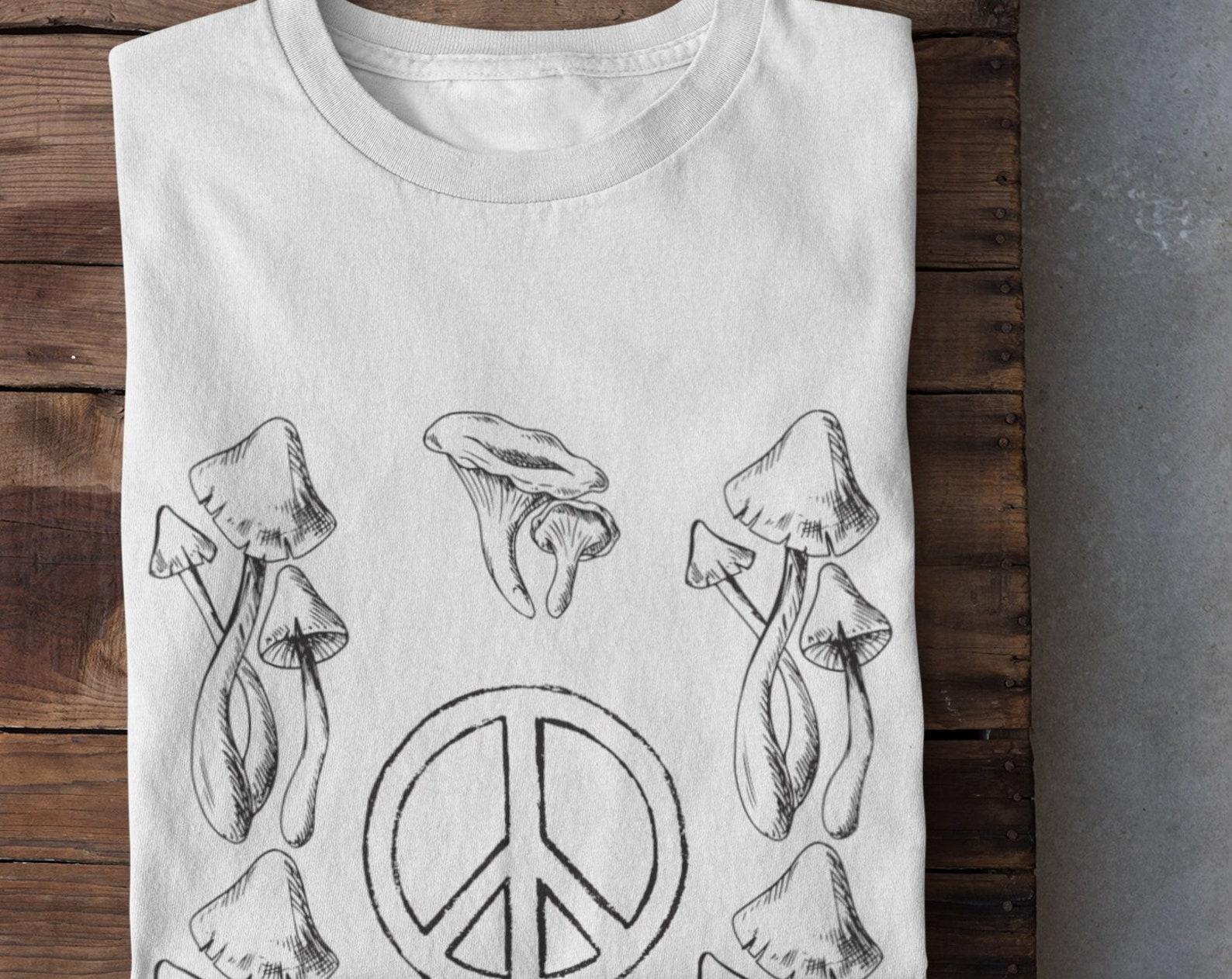 Mushroom Tshirt,Alt Tshirt,Grunge Clothing,Peace Sign Tee,Alt Clothing,Grunge Tshirt,Goblincore Shirt,Alternative Clothing,Fairycore Grunge S