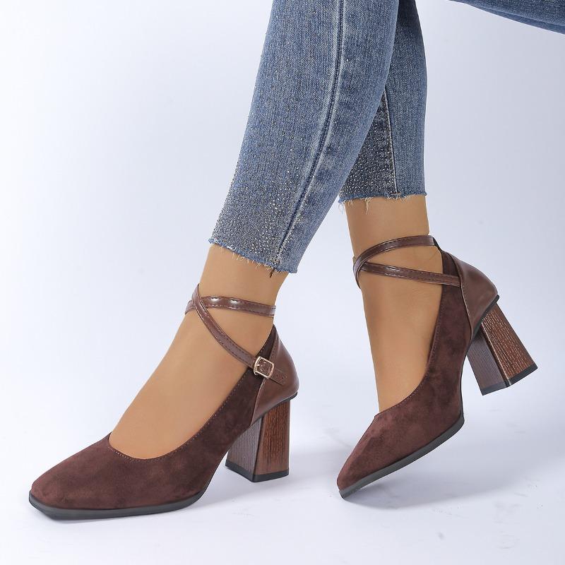 Modne buty na słupku Damskie modne buty z kwadratowym noskiem Płytkie zamszowe Krzyżowane Cienkie paski Jedna klamra Antypoślizgowe Obcasy