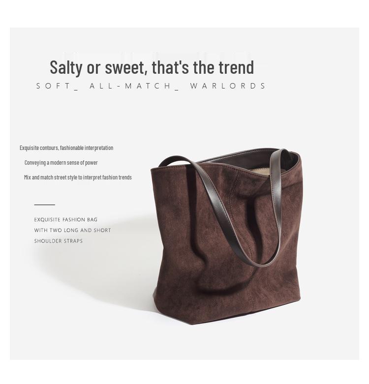 2024 High-End Matte Leather Women's Tote: Autumn/Winter Large Capacity Bucket Bag, Perfect for Versatile Commuting.