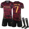 2024-25 Real Madrid Roter Drache #7 VINI JR Sport Trainings-Trikot-Set mit Socken für Jugendliche, Kinder, Erwachsene Fußball-Kits