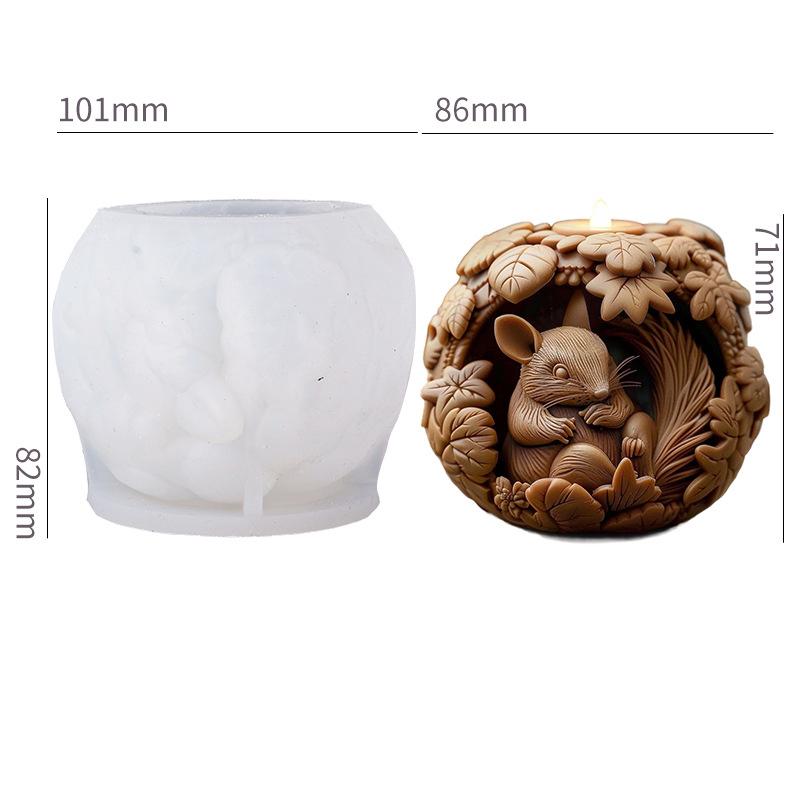 

Christmas Squirrel Scented Candle Silicone Mold DIY 3D Squirrel Diffuser Ornament Plaster Silicone Mold білий