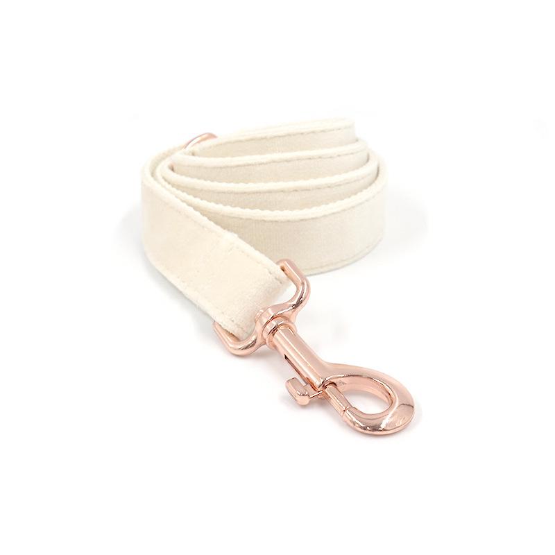 Mihaha Verstellbares Cremefarbenes Samt-Haustierhalsband und Leine mit Gravuroption