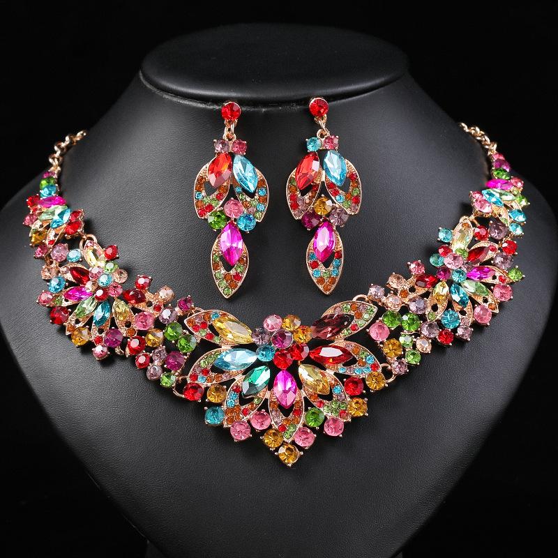 3PC Women's Wedding Season Fashion Luxury Flower Necklace Earrings Zircon Set Suitable for Wedding Parties and Festival Gifts