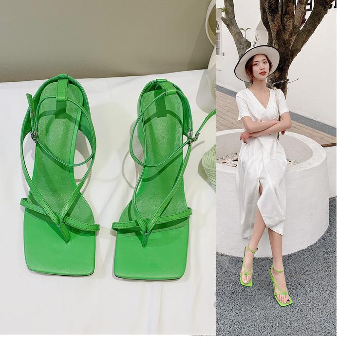 Pinch Sandals Women's Summer 2025 Summer New Shoes High Heel Personalized Toe Large Size Fashion Super Fire Green