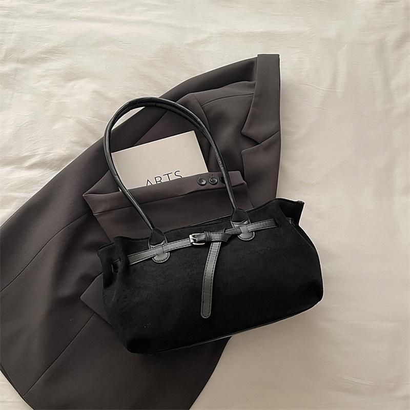 

Retro matte suede portable small bag women s new niche commuter shoulder bag going out handbag
