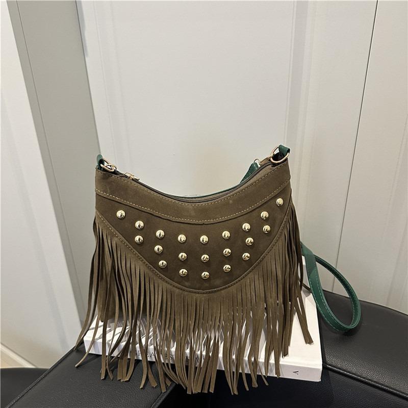 Nieten Quastentasche Damen neue trendige Maillard Westernsatteltasche vielseitige Wind Umhängetasche
