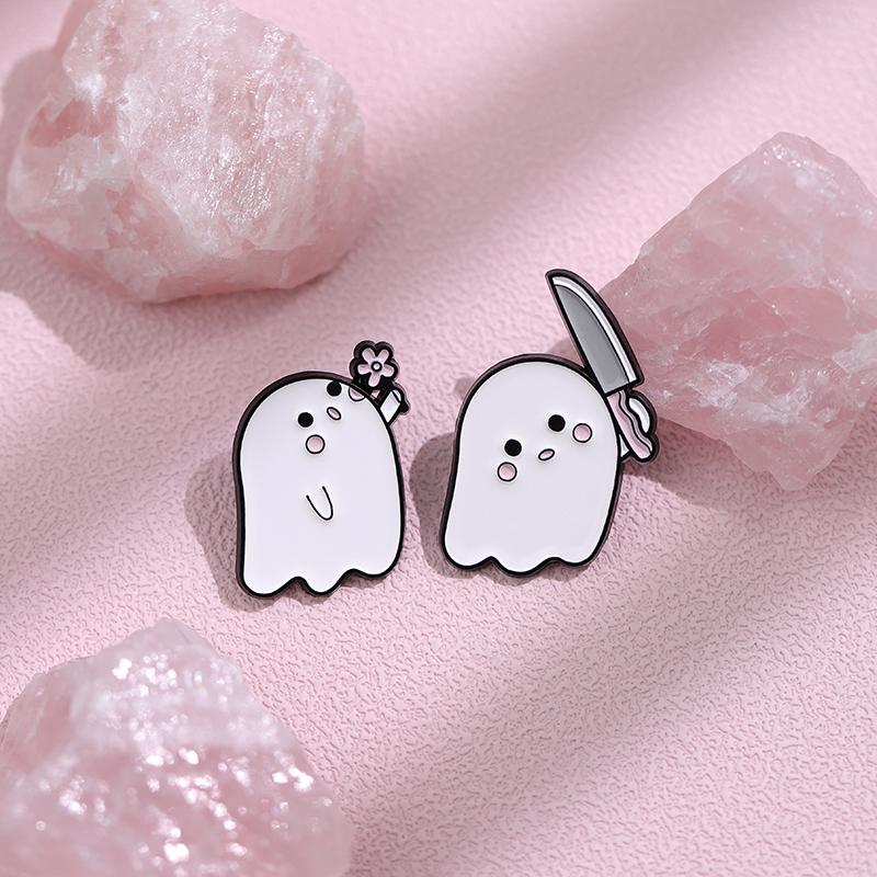 Boo Ghost Enamel Pins Custom Halloween Spooky Dagger Ghost Brooches Lapel Badges Cartoon Punk Funny Jewelry Gift for Friends
