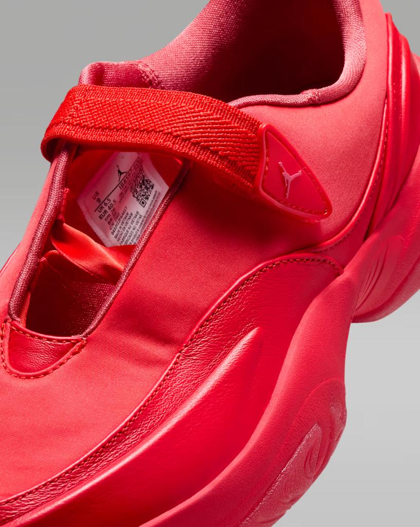 IB8597-600 Nike Jordan Pointe Chile Red (Women's)