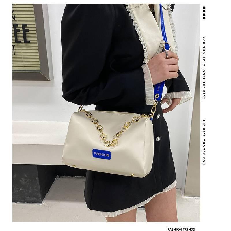 Chic Urban Style Women's Handbag 2022 Spring Summer Fashion Trendy Pu Leather Small Square Shoulder Bag