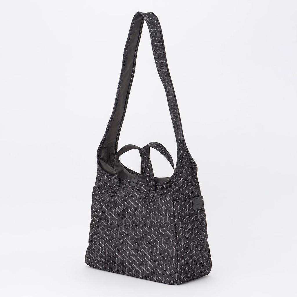 Shoulder cubic x dot tote and shoulder M black [Isaac] bag, pattern, 2-way bag, size, (10)