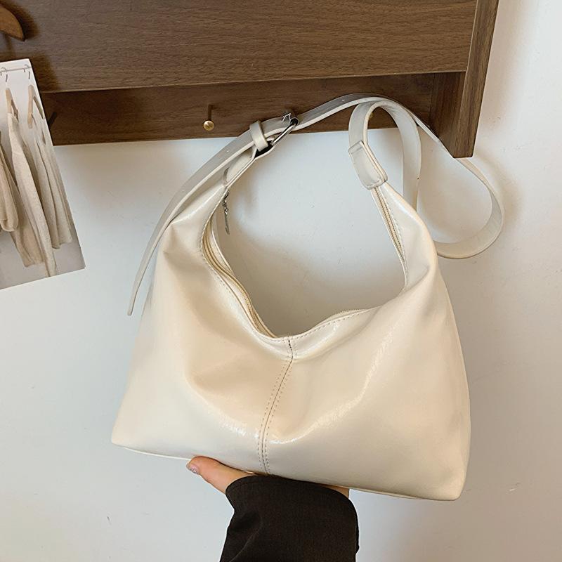 Fashion Korean Version of Commuting Texture Retro Casual Trendy Temperament One-shoulder Crossbody Bag for Women