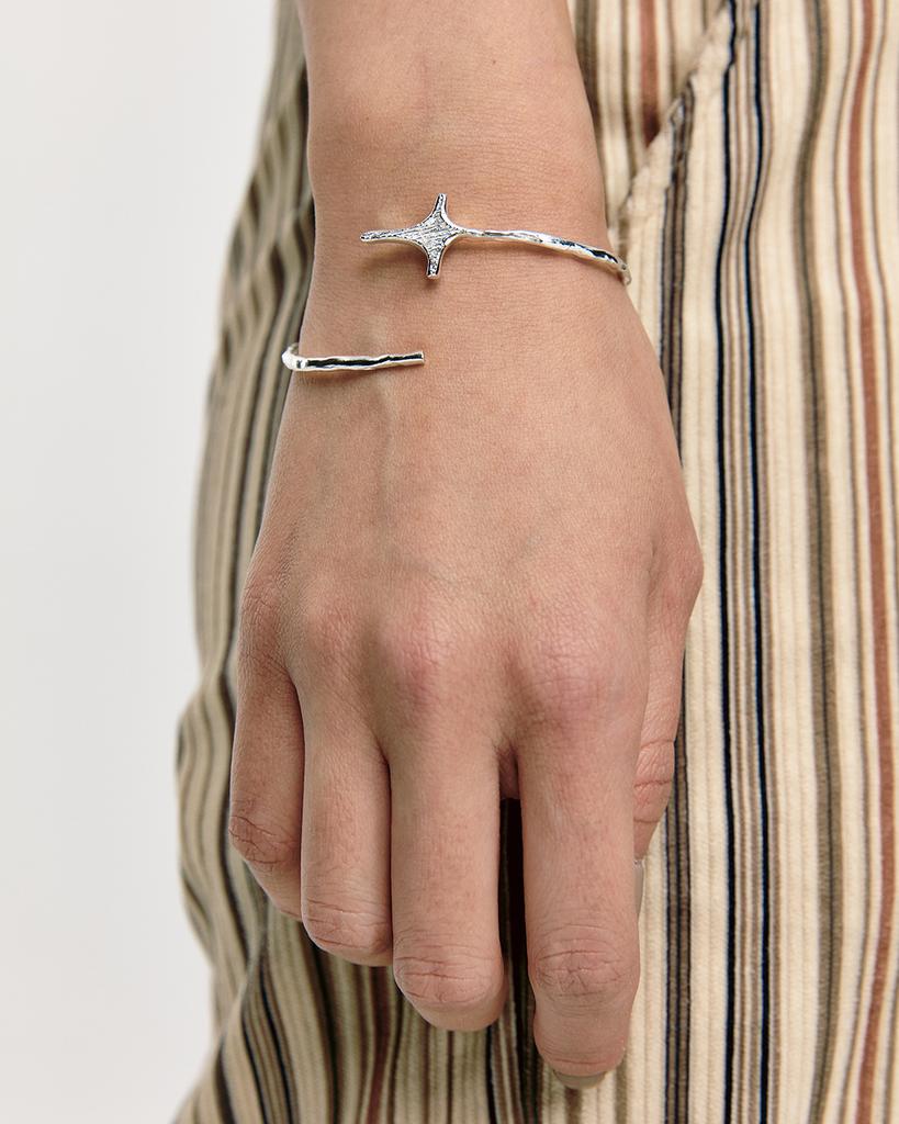 Const Shop, Sophie Bangle