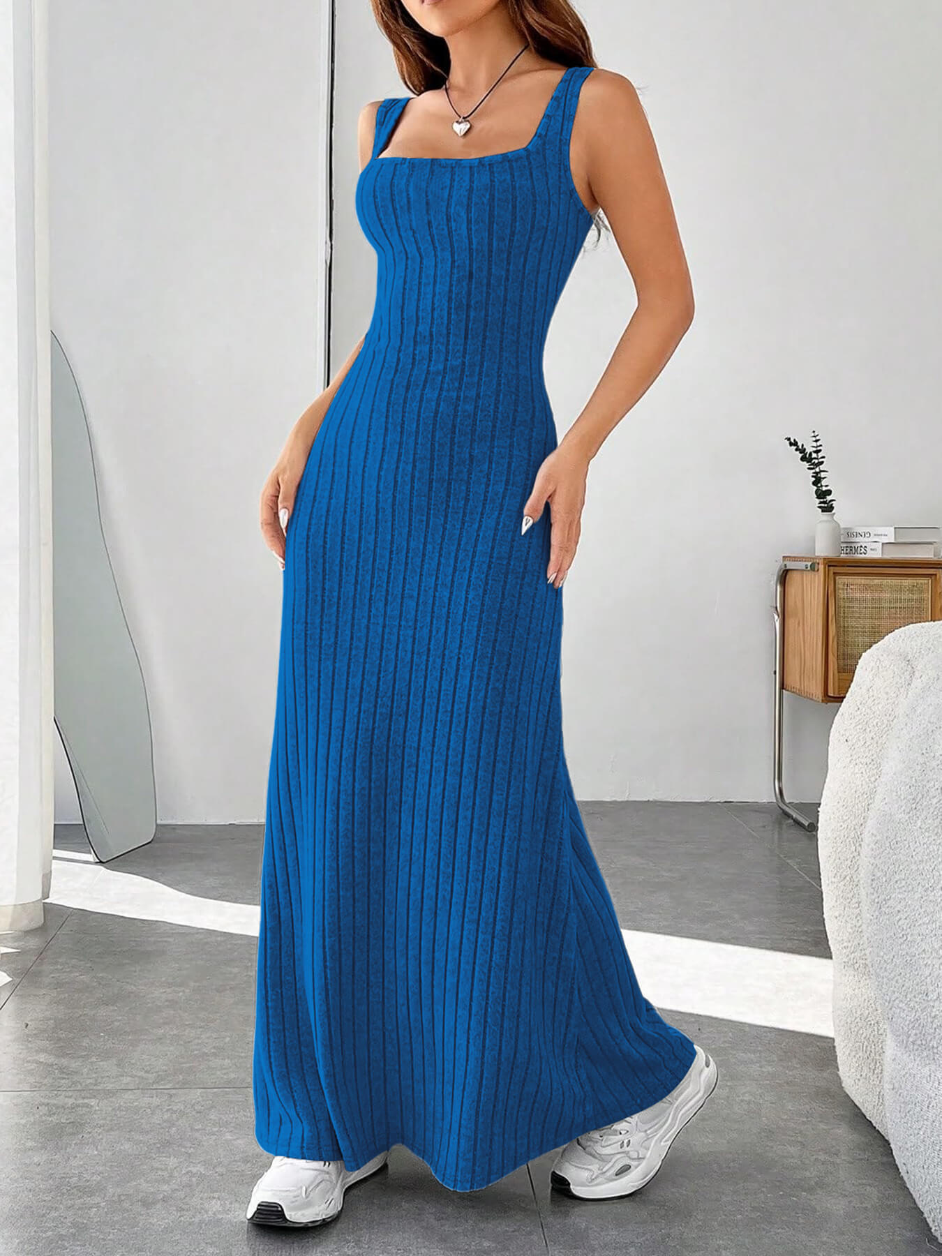 

Spring and summer new solid color pit strip grinding suspender casual style dress women s model XXL королівський синій колір