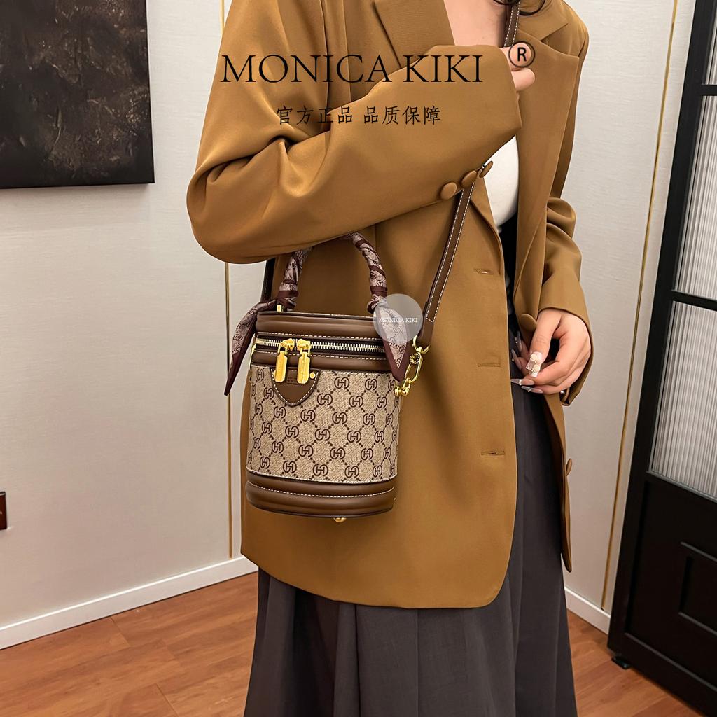 Old flower bucket bag women's 2025 new handbag cylinder bag retro printed handbag versatile messenger bag