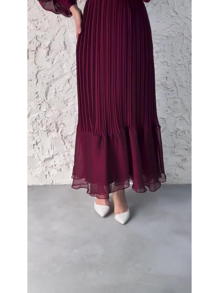Spring & Autumn Temperament Long Dress: Solid Color Mesh Stitching with Pleated Ruffle Hem