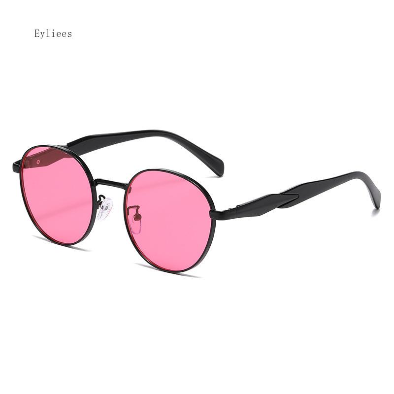Ins Vintage Round Punk Sunglasses Women Fashion  Gradient Shades Eyeglasses Men Trending Metal Sun Glasses UV400