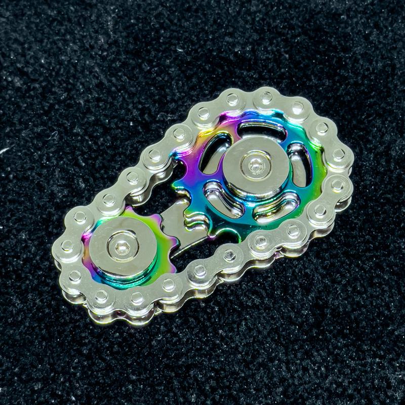 Spinner Fidget cu Lanț de Angrenaje, Giroscop de Vârf de Deget, Jucărie pentru Reducerea Stresului, Transmisie cu Lanț de Angrenaje de Bicicletă Simulat, Jucărie de Masaj pentru Exerciții de Degete