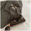 Niche high-end handbag women's new ballet style bow shoulder bag large-capacity commuter armpit bag