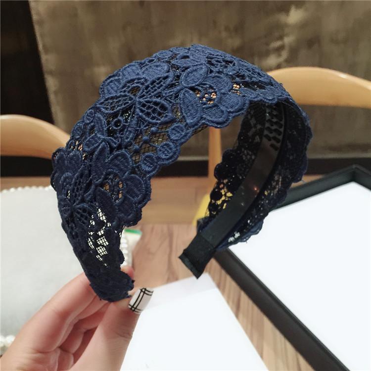 Fashion Women Lace Hairbands Wide Hair Hoop No-slip Lady Flower Hollow Headbands with Teeth Elegant Female Hair Accessories