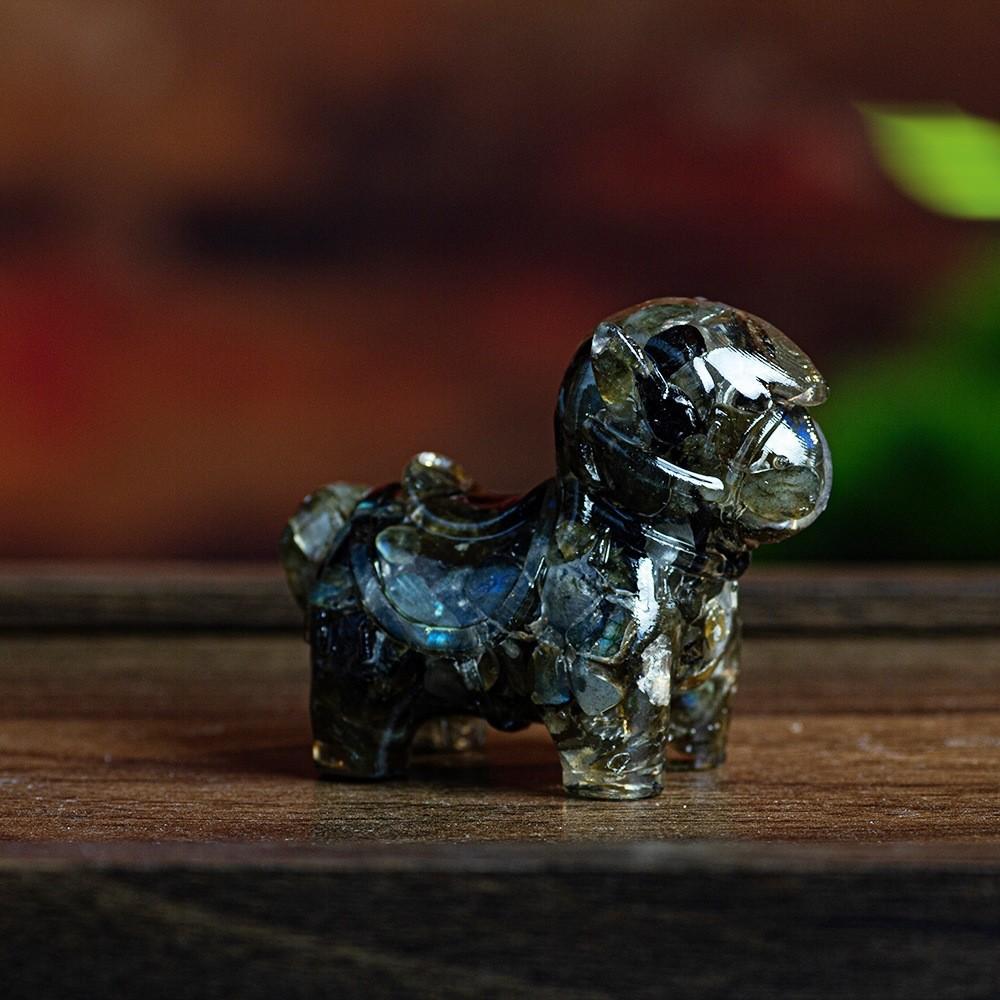Resin Animal Ornament With Water Crystal Fill For Office Desk And Wealth Enhancement