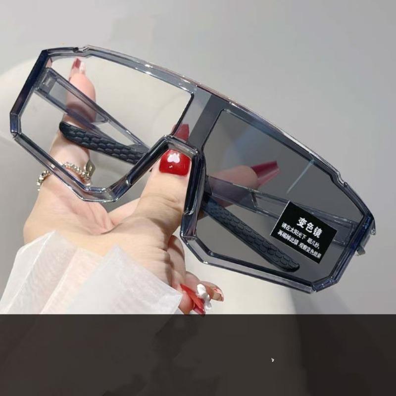 

Women Sports Cycling Glasses Day And Night Dual-Use Men Outdoor Color Changing Sun Glasses Sports Running Goggles Road Glasses 1PC
