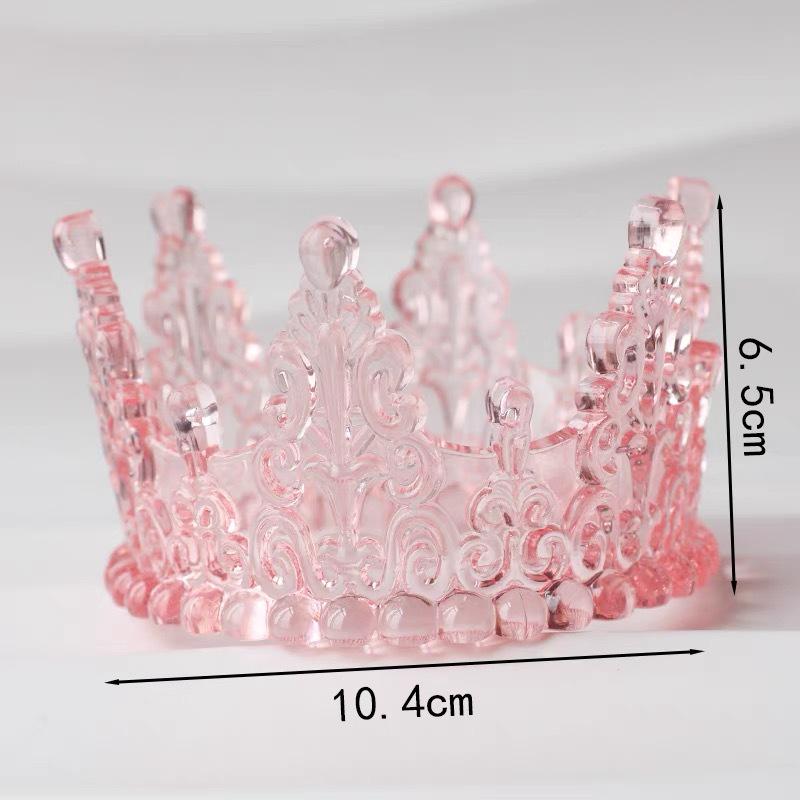 Královský krajkový a perlový dort - design královny čelenky pro svatby a narozeniny